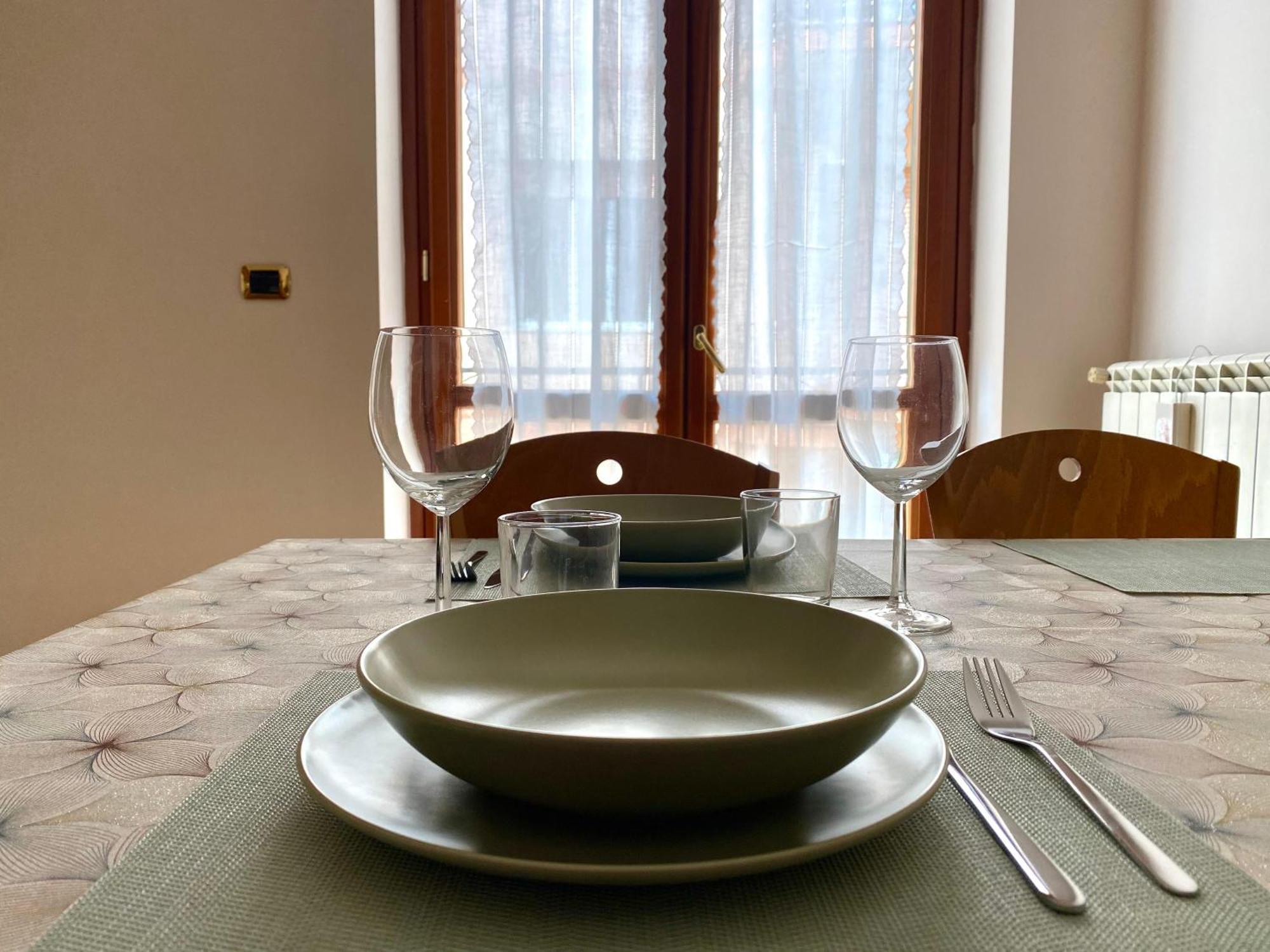 Appartamento A Casa Di Don Peppino Salerno Esterno foto